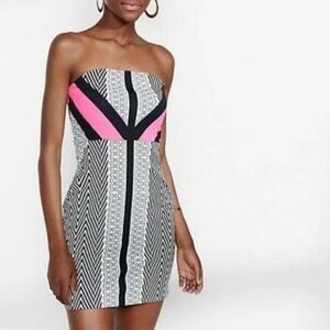 Express NWT black, white and hot pink strapless